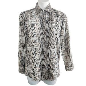 Erin London silk zebra button front long sleeve shirt Petite small